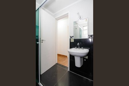 Apartamento para alugar com 85m², 2 quartos e 1 vaga Apartamento para alugar com 85m², 2 quartos e 1 vagaBanheiro