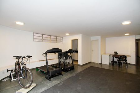 Apartamento para alugar com 85m², 2 quartos e 1 vaga Apartamento para alugar com 85m², 2 quartos e 1 vagaÁrea Comum - Academia