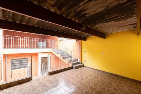 Casa para alugar com 220m², 4 quartos e 3 vagas Casa para alugar com 220m², 4 quartos e 3 vagasVaranda
