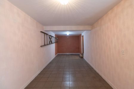 Casa para alugar com 220m², 4 quartos e 3 vagas Casa para alugar com 220m², 4 quartos e 3 vagasGaragem
