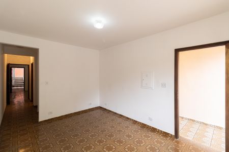 Casa para alugar com 220m², 4 quartos e 3 vagas Casa para alugar com 220m², 4 quartos e 3 vagasSala