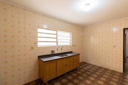 Casa para alugar com 220m², 4 quartos e 3 vagas Casa para alugar com 220m², 4 quartos e 3 vagasCozinha
