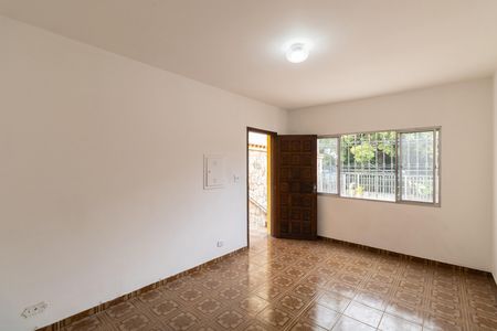 Sala de casa para alugar com 2 quartos, 220m² em Vila Dalila, São Paulo