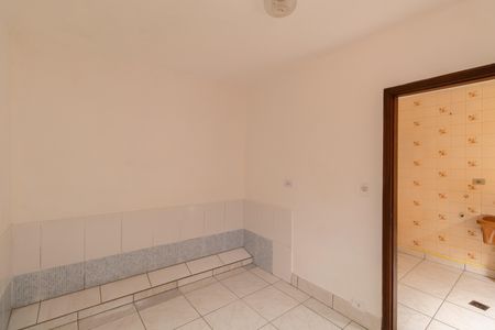 Casa para alugar com 220m², 4 quartos e 3 vagas Casa para alugar com 220m², 4 quartos e 3 vagasQuarto de Serviço