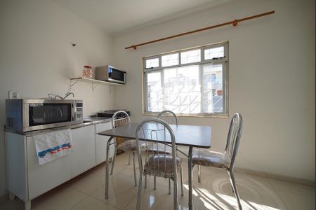 Cozinha de casa para alugar com 1 quarto, 30m² em Ponte do Imaruim, Palhoça