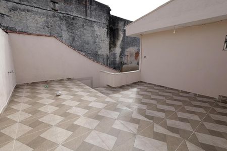 Casa à venda com 145m², 3 quartos e 4 vagas Casa à venda com 145m², 3 quartos e 4 vagasQuintal