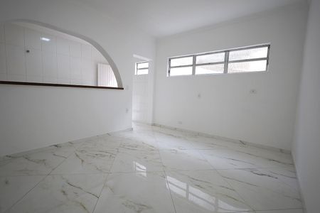 Casa à venda com 145m², 3 quartos e 4 vagas Casa à venda com 145m², 3 quartos e 4 vagasSala de Jantar