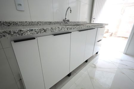 Casa à venda com 145m², 3 quartos e 4 vagas Casa à venda com 145m², 3 quartos e 4 vagasCozinha