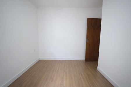 Casa à venda com 145m², 3 quartos e 4 vagas Casa à venda com 145m², 3 quartos e 4 vagasQuarto 1