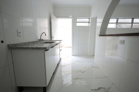 Casa à venda com 145m², 3 quartos e 4 vagas Casa à venda com 145m², 3 quartos e 4 vagasCozinha