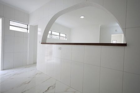 Casa à venda com 145m², 3 quartos e 4 vagas Casa à venda com 145m², 3 quartos e 4 vagasCozinha