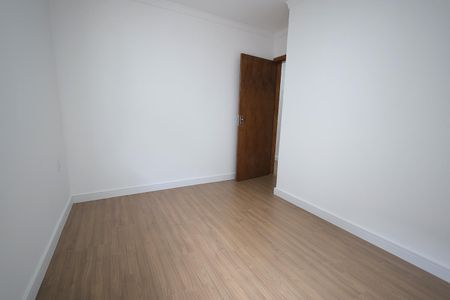 Casa à venda com 145m², 3 quartos e 4 vagas Casa à venda com 145m², 3 quartos e 4 vagasQuarto 1