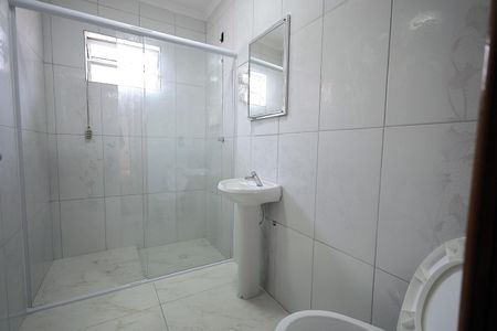 Casa à venda com 145m², 3 quartos e 4 vagas Casa à venda com 145m², 3 quartos e 4 vagasBanheiro 2
