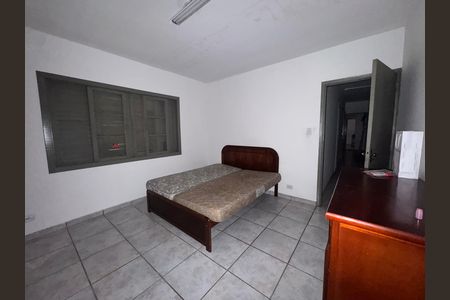Casa à venda com 80m², 2 quartos e 2 vagas Casa à venda com 80m², 2 quartos e 2 vagasSuíte