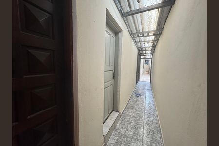 Casa à venda com 80m², 2 quartos e 2 vagas Casa à venda com 80m², 2 quartos e 2 vagasCorredor