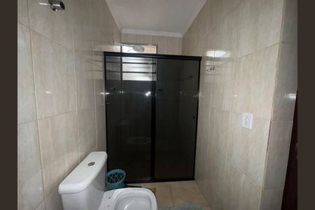 Banheiro da Suíte de casa à venda com 2 quartos, 80m² em Padroeira, Osasco