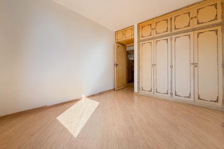 Apartamento à venda com 90m², 3 quartos e 1 vagaQuarto 2