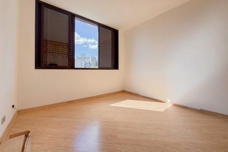 Apartamento à venda com 90m², 3 quartos e 1 vagaQuarto 2