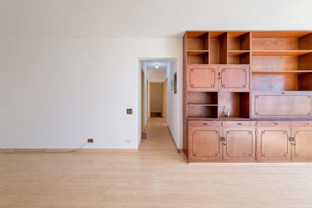Corredor de apartamento à venda com 3 quartos, 90m² em Vila Mariana, São Paulo