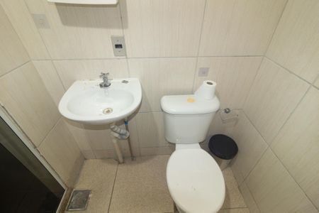 Apartamento para alugar com 50m², 2 quartos e 1 vaga Apartamento para alugar com 50m², 2 quartos e 1 vagaBanheiro