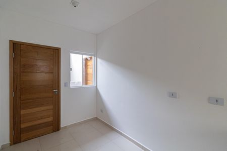 Sala/Cozinha/Área de Serviço  de apartamento para alugar com 2 quartos, 40m² em Cidade Líder, São Paulo