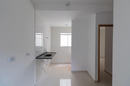 Sala/Cozinha/Área de Serviço  de apartamento para alugar com 2 quartos, 40m² em Cidade Líder, São Paulo