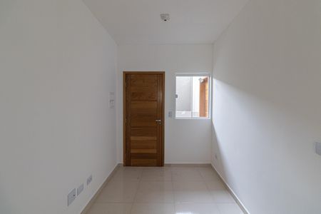 Sala/Cozinha/Área de Serviço  de apartamento para alugar com 2 quartos, 40m² em Cidade Líder, São Paulo