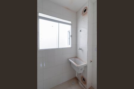 Apartamento para alugar com 40m², 2 quartos e sem vaga Apartamento para alugar com 40m², 2 quartos e sem vagaSala/Cozinha/Área de Serviço