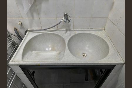 Casa de condomínio à venda com 230m², 4 quartos e 2 vagas