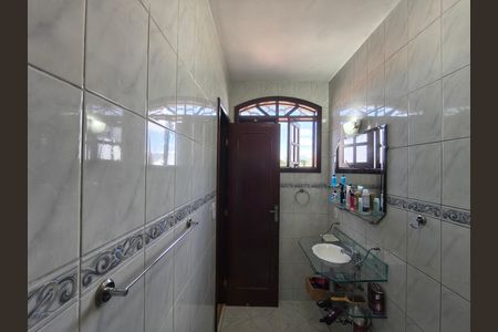 Casa de condomínio à venda com 230m², 4 quartos e 2 vagas