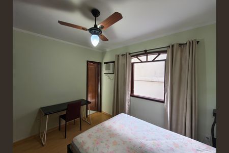 Casa de condomínio à venda com 230m², 4 quartos e 2 vagas