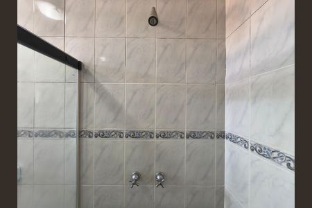 Casa de condomínio à venda com 230m², 4 quartos e 2 vagas