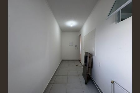 Apartamento para alugar com 44m², 2 quartos e 1 vaga Apartamento para alugar com 44m², 2 quartos e 1 vagaCozinha e Área de Serviço