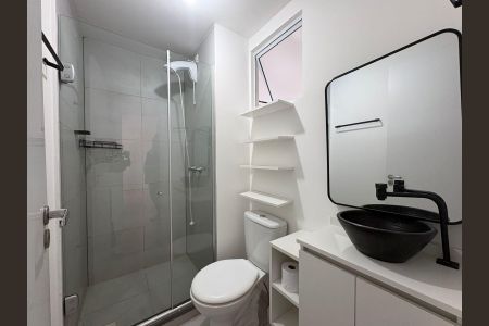 Apartamento para alugar com 44m², 2 quartos e 1 vaga Apartamento para alugar com 44m², 2 quartos e 1 vagaBanheiro