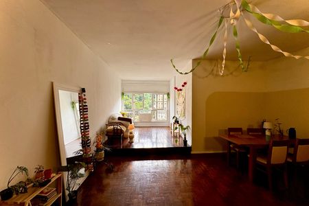 Apartamento à venda com 3 quartos, 139m² em Laranjeiras, Rio de Janeiro
