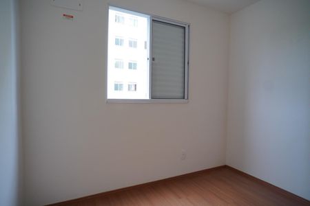 Quarto 1 de apartamento para alugar com 2 quartos, 50m² em Costa E Silva, Porto Alegre