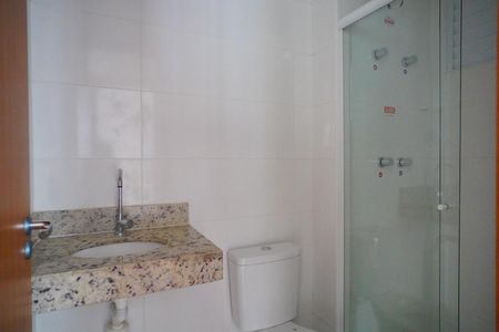 Apartamento para alugar com 50m², 2 quartos e 1 vaga Apartamento para alugar com 50m², 2 quartos e 1 vagaBanheiro