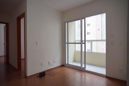 Sala de apartamento para alugar com 2 quartos, 50m² em Costa E Silva, Porto Alegre