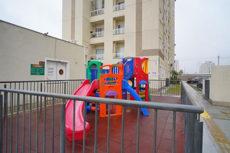 Apartamento para alugar com 50m², 2 quartos e 1 vaga Apartamento para alugar com 50m², 2 quartos e 1 vagaÁrea comum - Playground