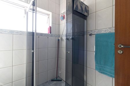 Casa à venda com 250m², 3 quartos e 3 vagas Casa à venda com 250m², 3 quartos e 3 vagasBanheiro Social 1