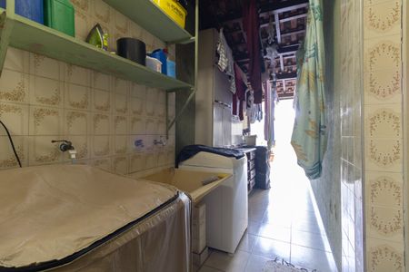 Casa à venda com 250m², 3 quartos e 3 vagas Casa à venda com 250m², 3 quartos e 3 vagasLavanderia