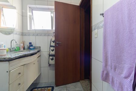 Casa à venda com 250m², 3 quartos e 3 vagas Casa à venda com 250m², 3 quartos e 3 vagasBanheiro da Suíte