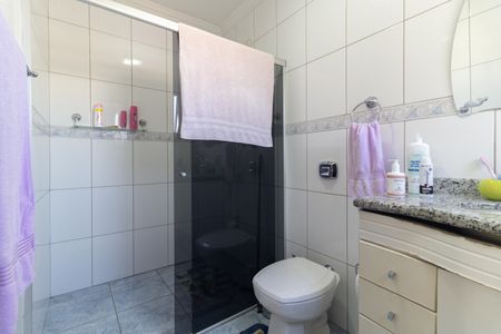 Casa à venda com 250m², 3 quartos e 3 vagas Casa à venda com 250m², 3 quartos e 3 vagasBanheiro da Suíte