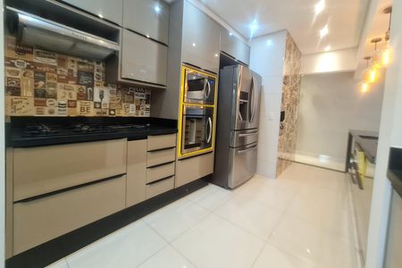 Apartamento para alugar com 116m², 2 quartos e 2 vagasCozinha
