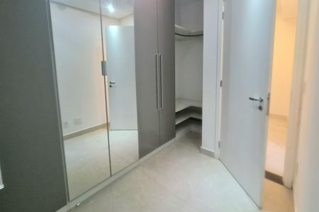 Apartamento para alugar com 116m², 2 quartos e 2 vagasCloset da suíte 2