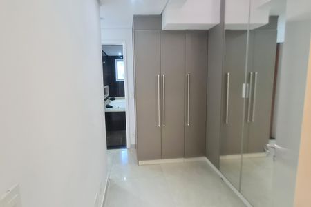 Apartamento para alugar com 116m², 2 quartos e 2 vagasCloset da suíte 2