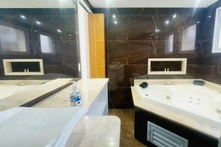 Apartamento para alugar com 116m², 2 quartos e 2 vagasBanheiro da Suíte 2