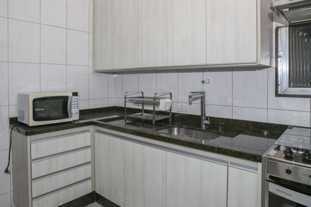 Apartamento para alugar com 70m², 2 quartos e 1 vaga Apartamento para alugar com 70m², 2 quartos e 1 vagaCozinha