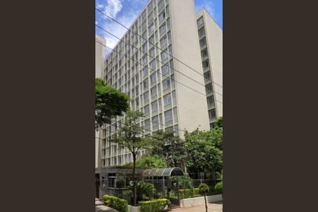 Apartamento para alugar com 70m², 3 quartos e 1 vaga