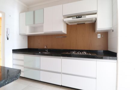 Apartamento para alugar com 89m², 2 quartos e 2 vagasCozinha
